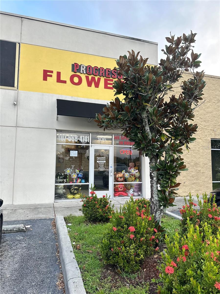 Image 11 of 12 For 7803 Colonial Drive 106