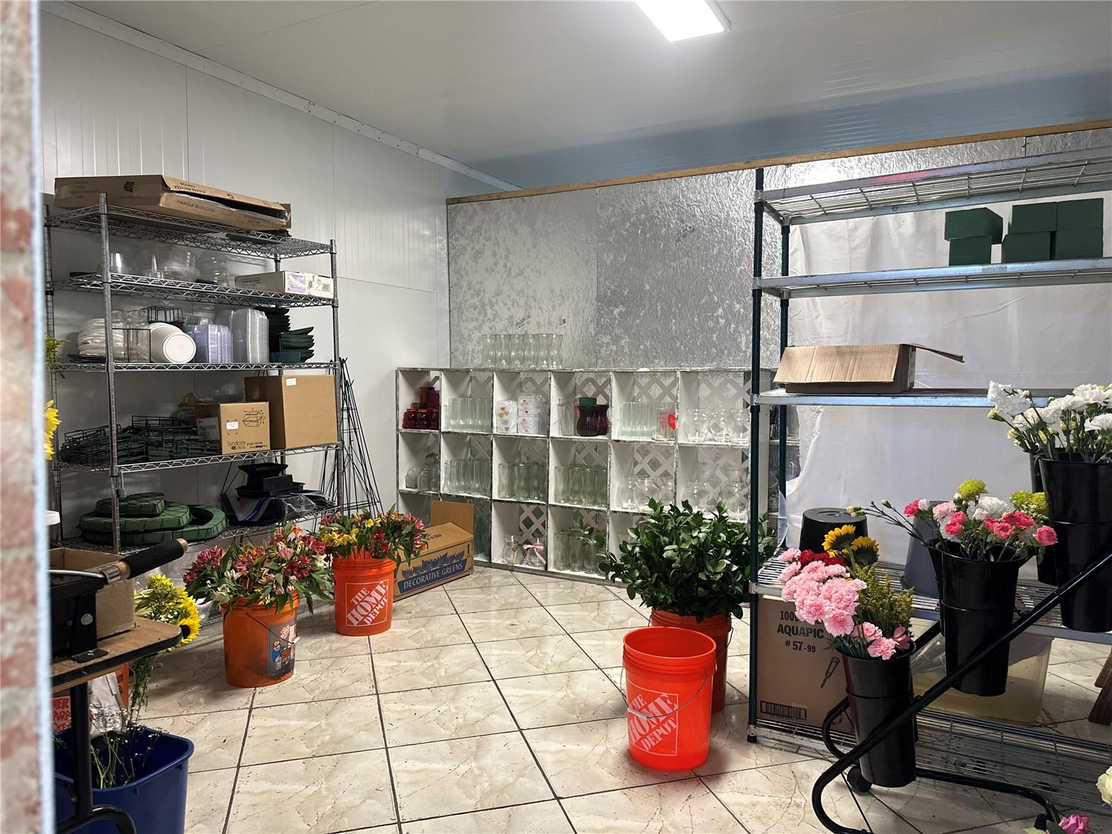 Image 7 of 12 For 7803 Colonial Drive 106