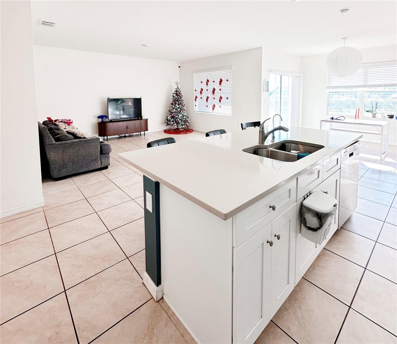 Image 5 of 17 For 1122 Brimstone Cir