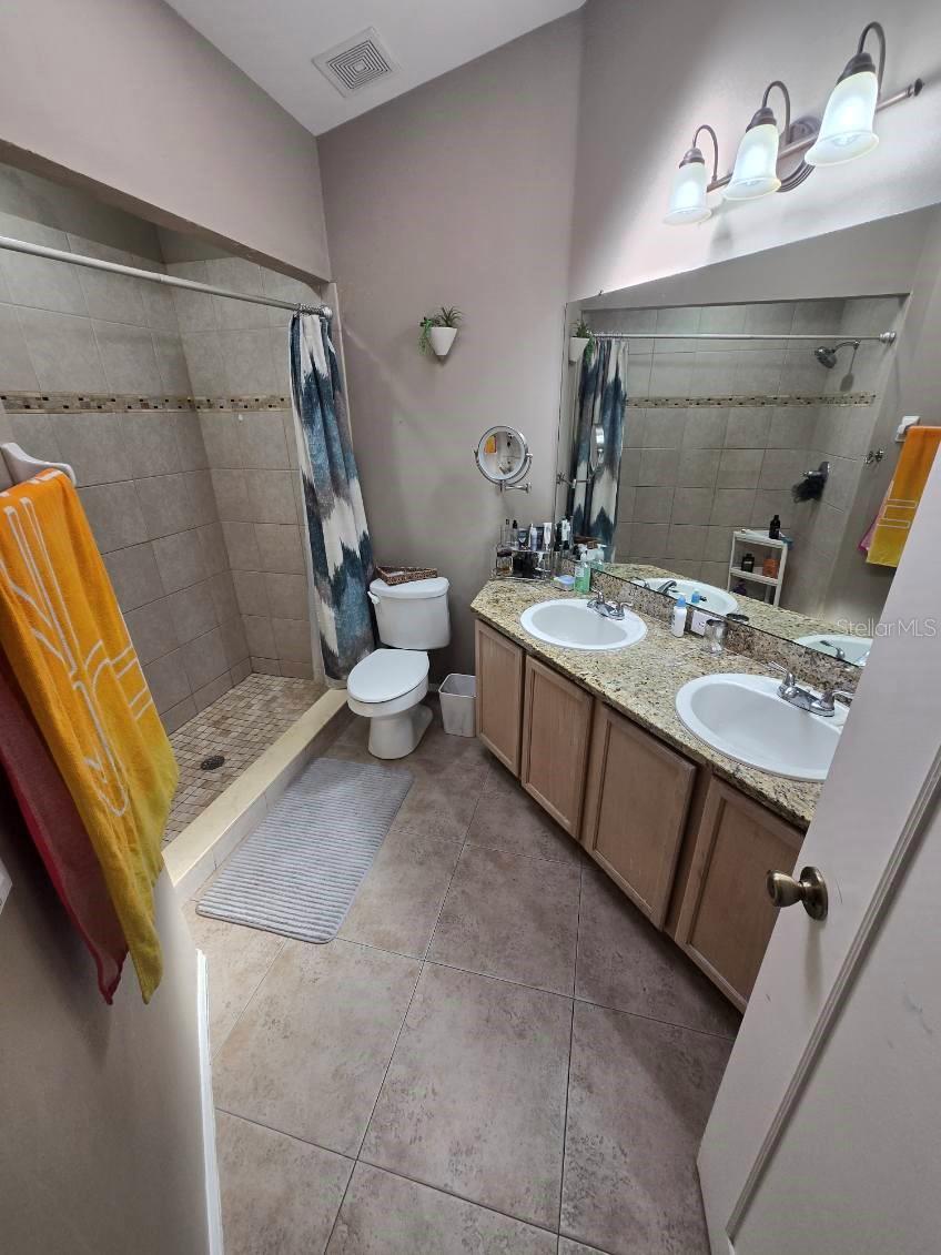 Image 9 of 16 For 217 Coralwood Court