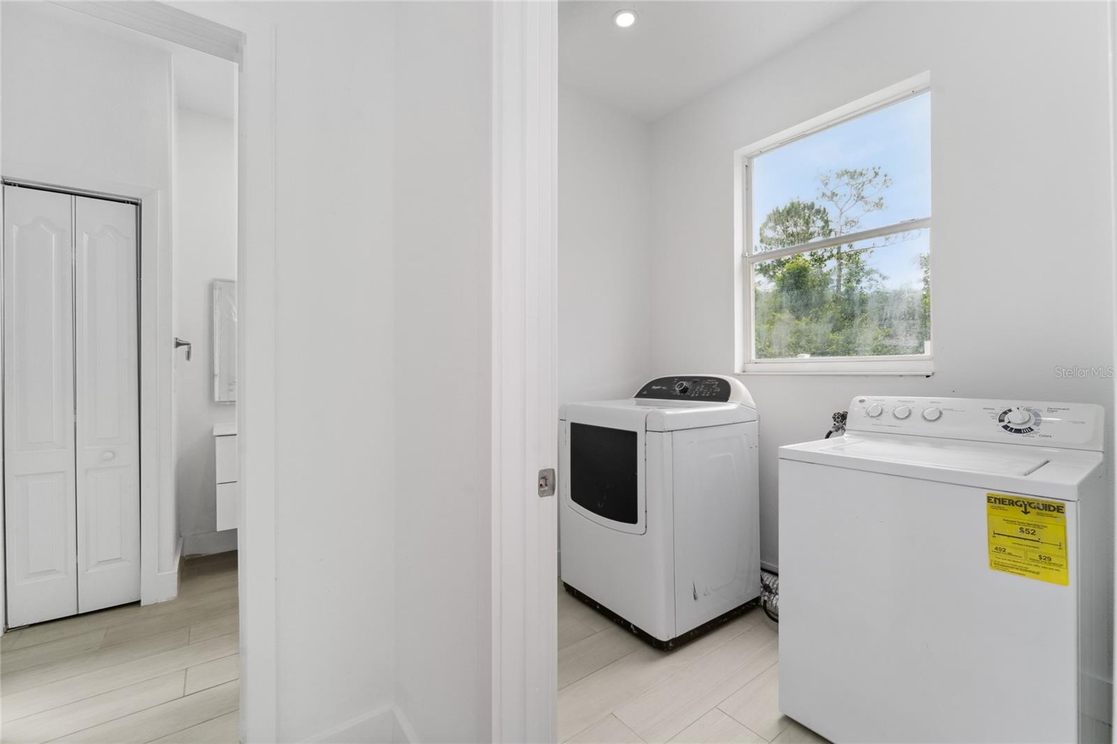 Image 14 of 27 For 9361 Monterey Bay Dr