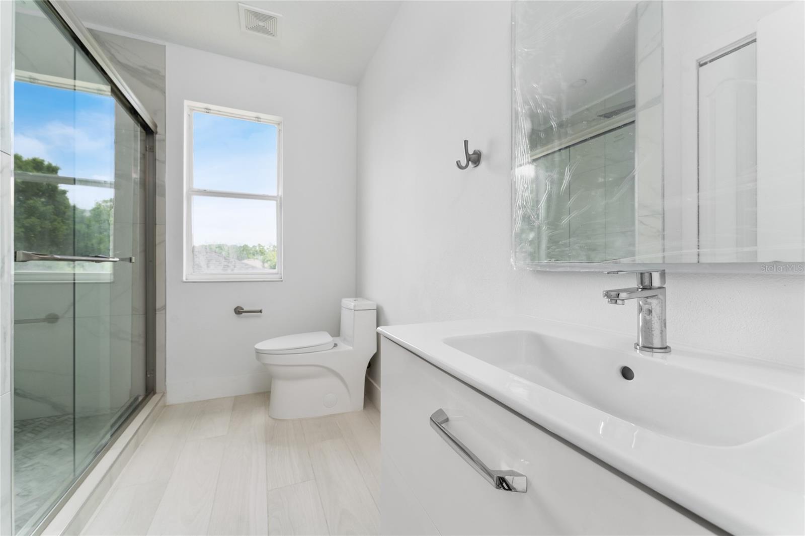 Image 17 of 27 For 9361 Monterey Bay Dr