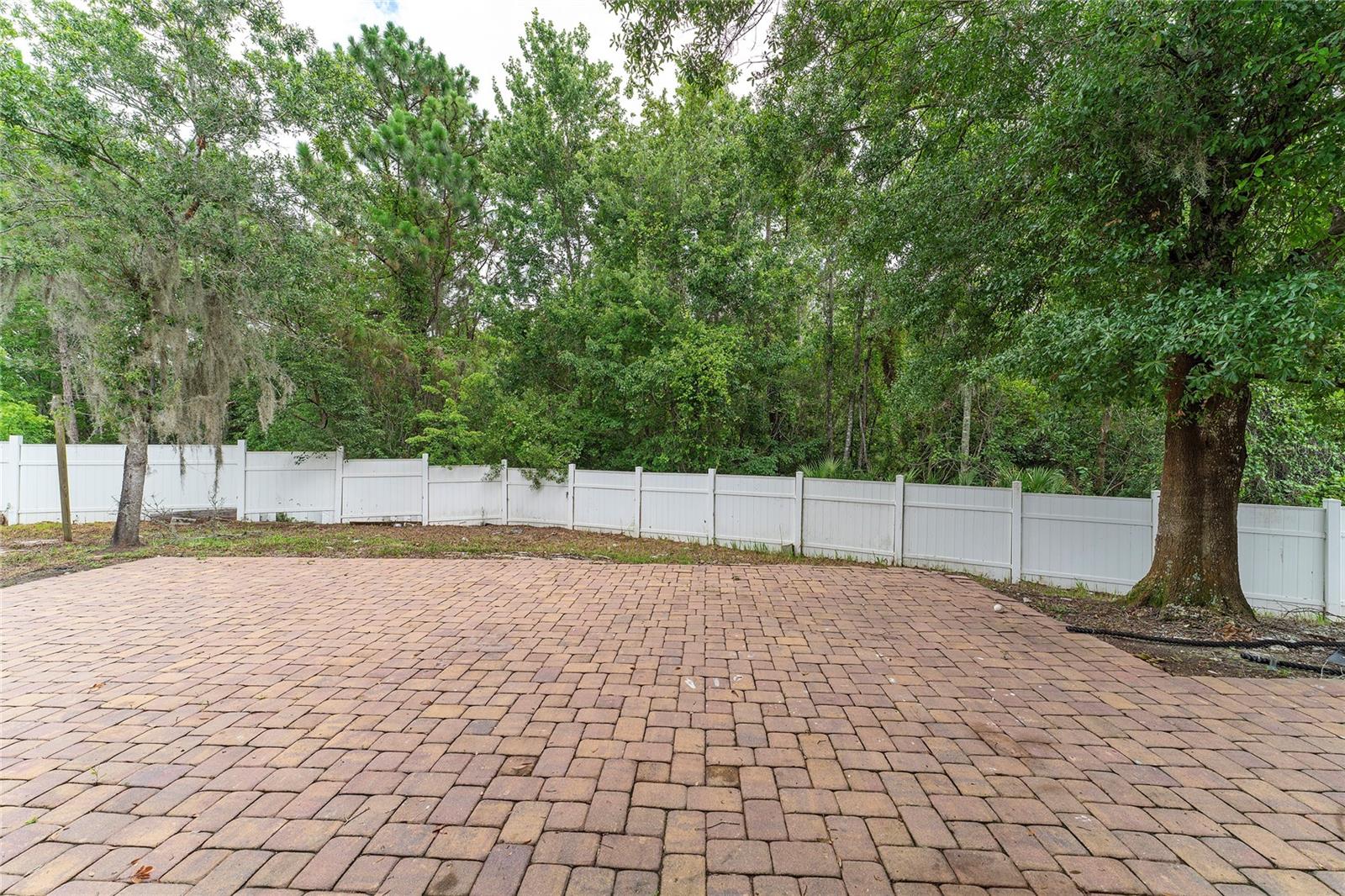 Image 25 of 27 For 9361 Monterey Bay Dr