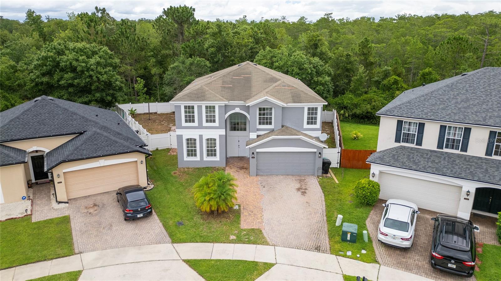 Image 3 of 27 For 9361 Monterey Bay Dr