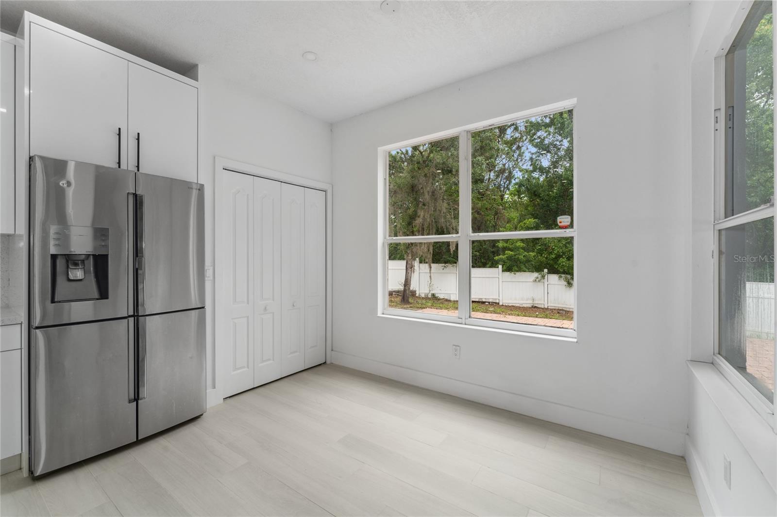 Image 9 of 27 For 9361 Monterey Bay Dr