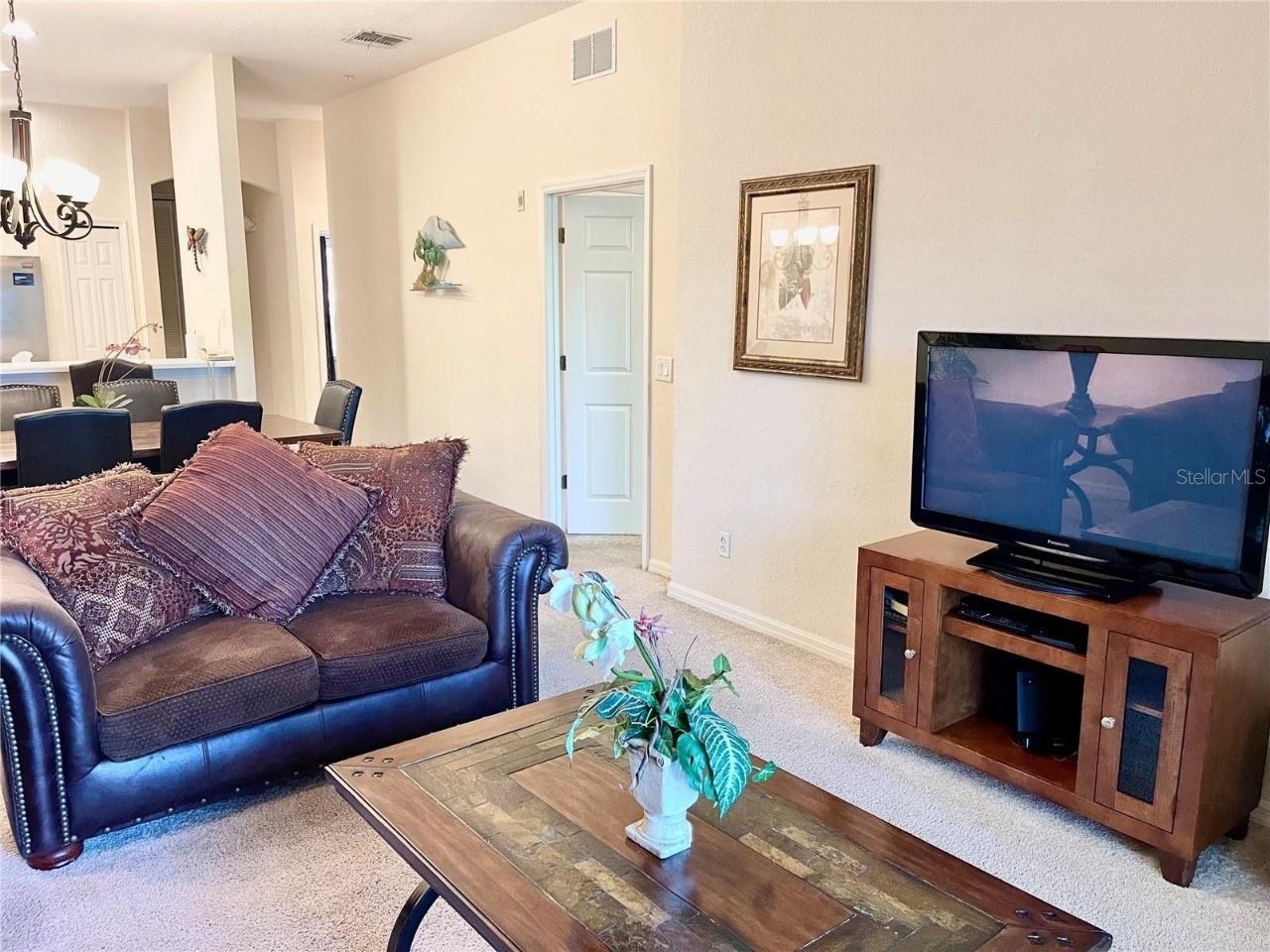 Image 7 of 14 For 307 New Providence Promenade