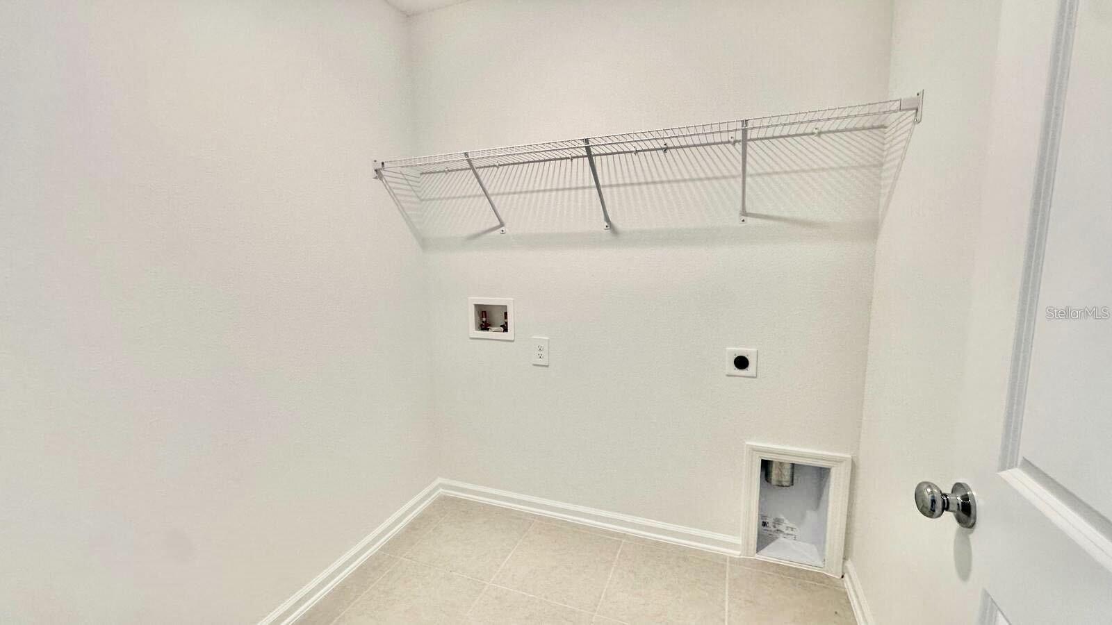 Image 8 of 19 For 5882 Le Marin Way