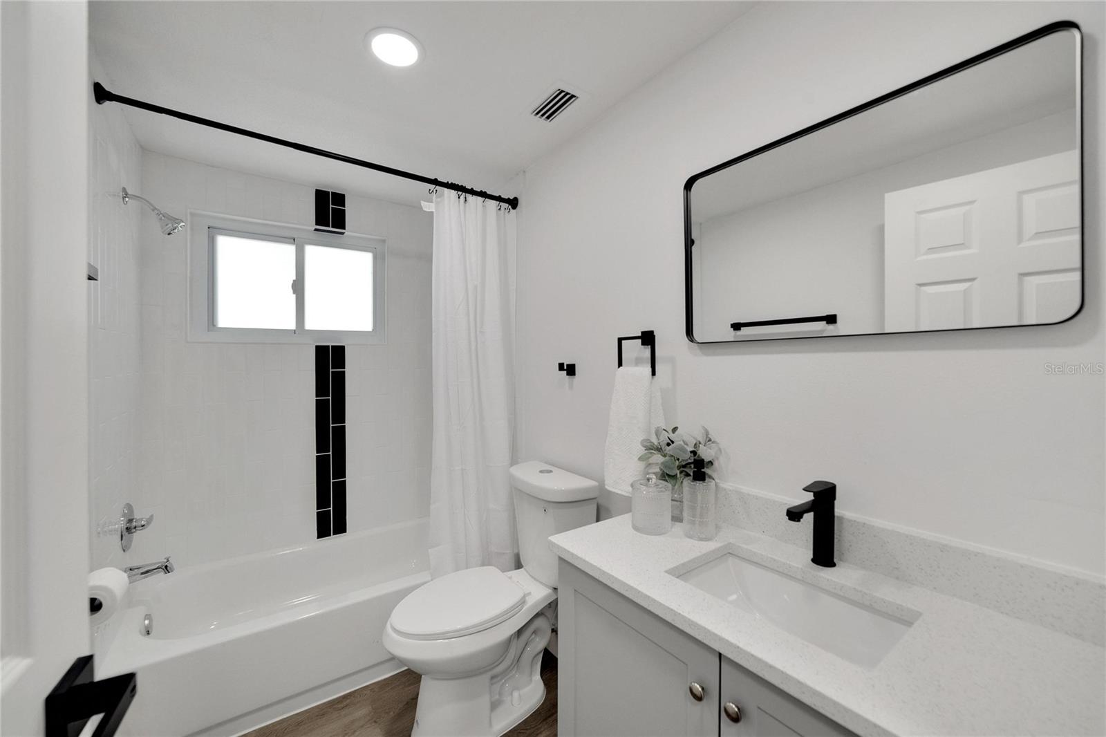 Image 35 of 60 For 11524 Newell Drive