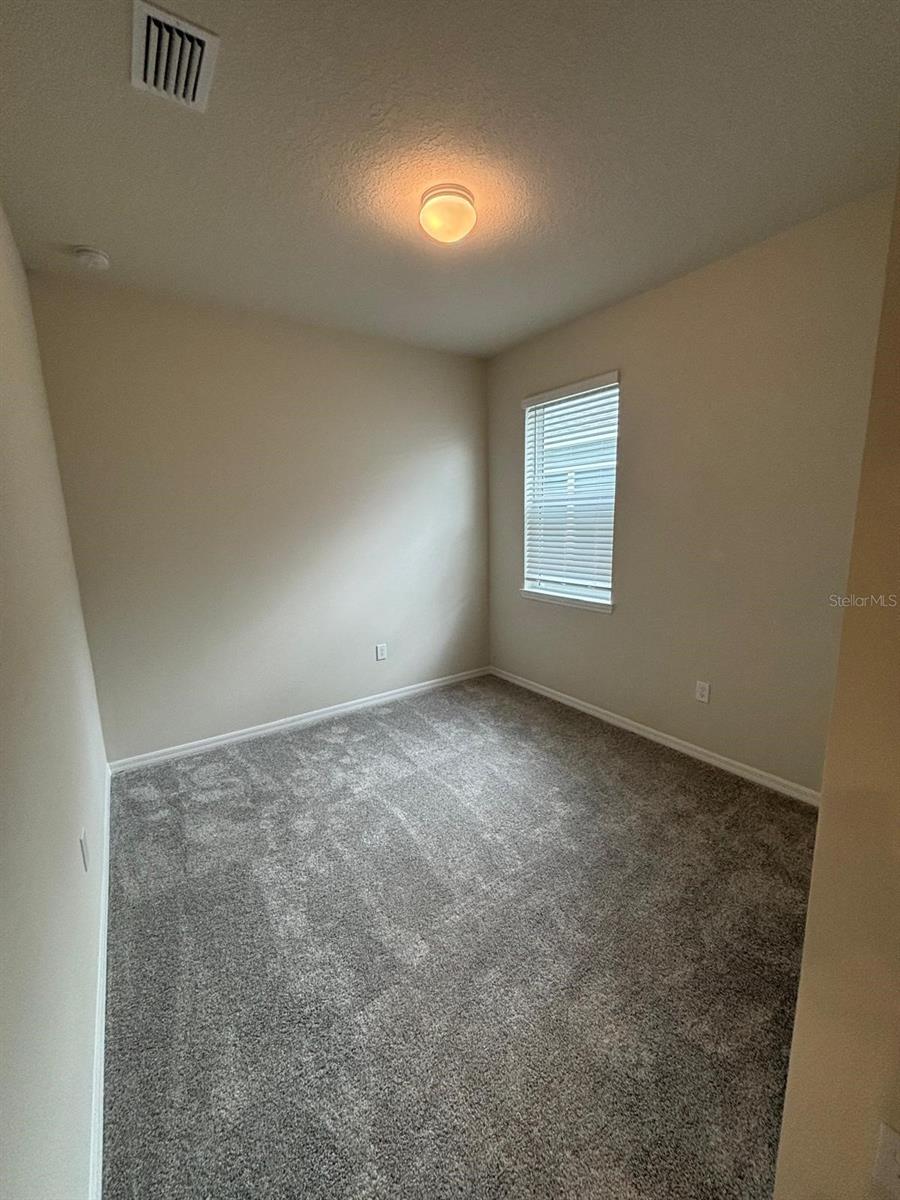 Image 6 of 8 For 3270 Ellsworth Avenue