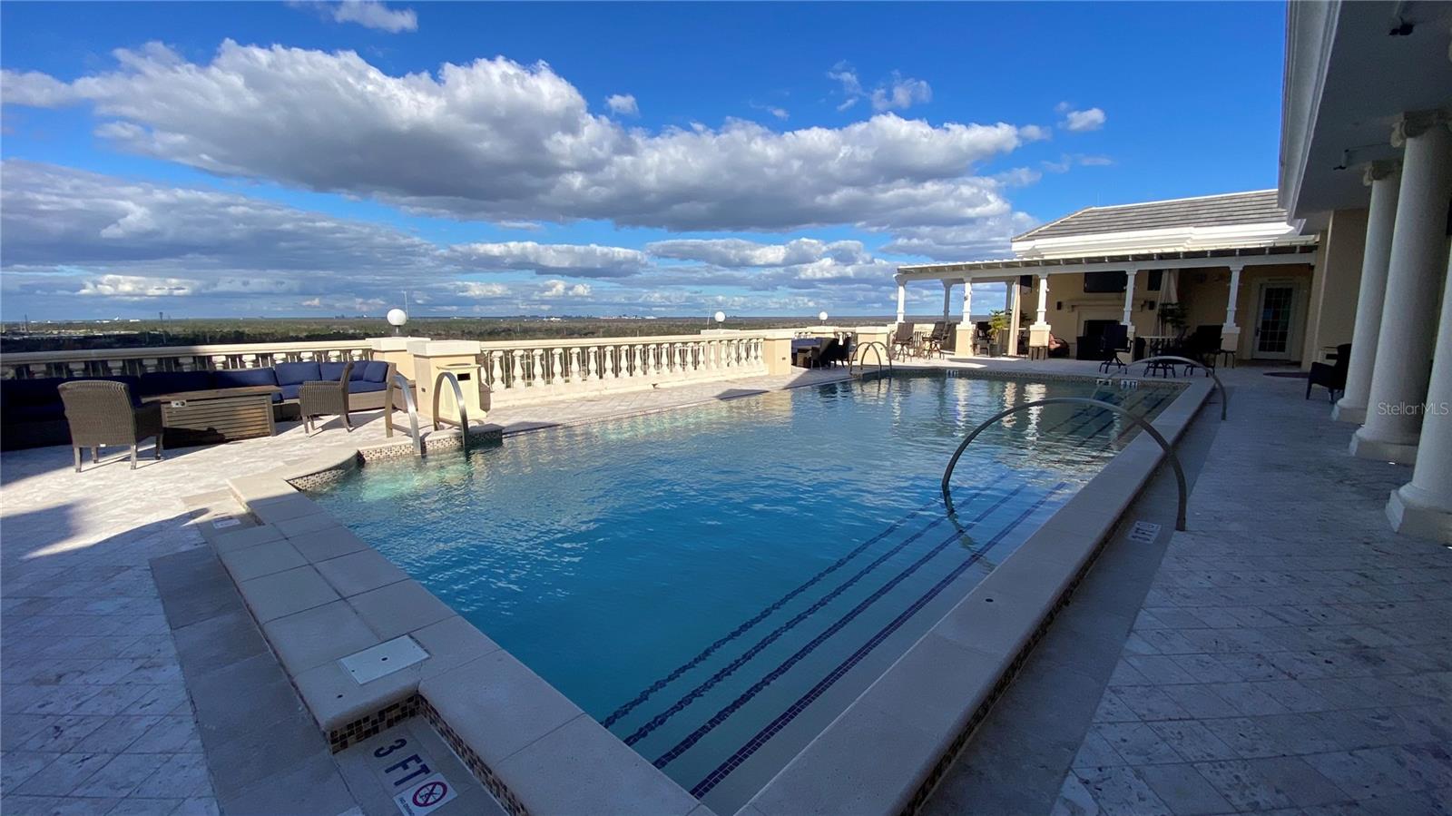 Image 21 of 33 For 1525 Fairview Circle