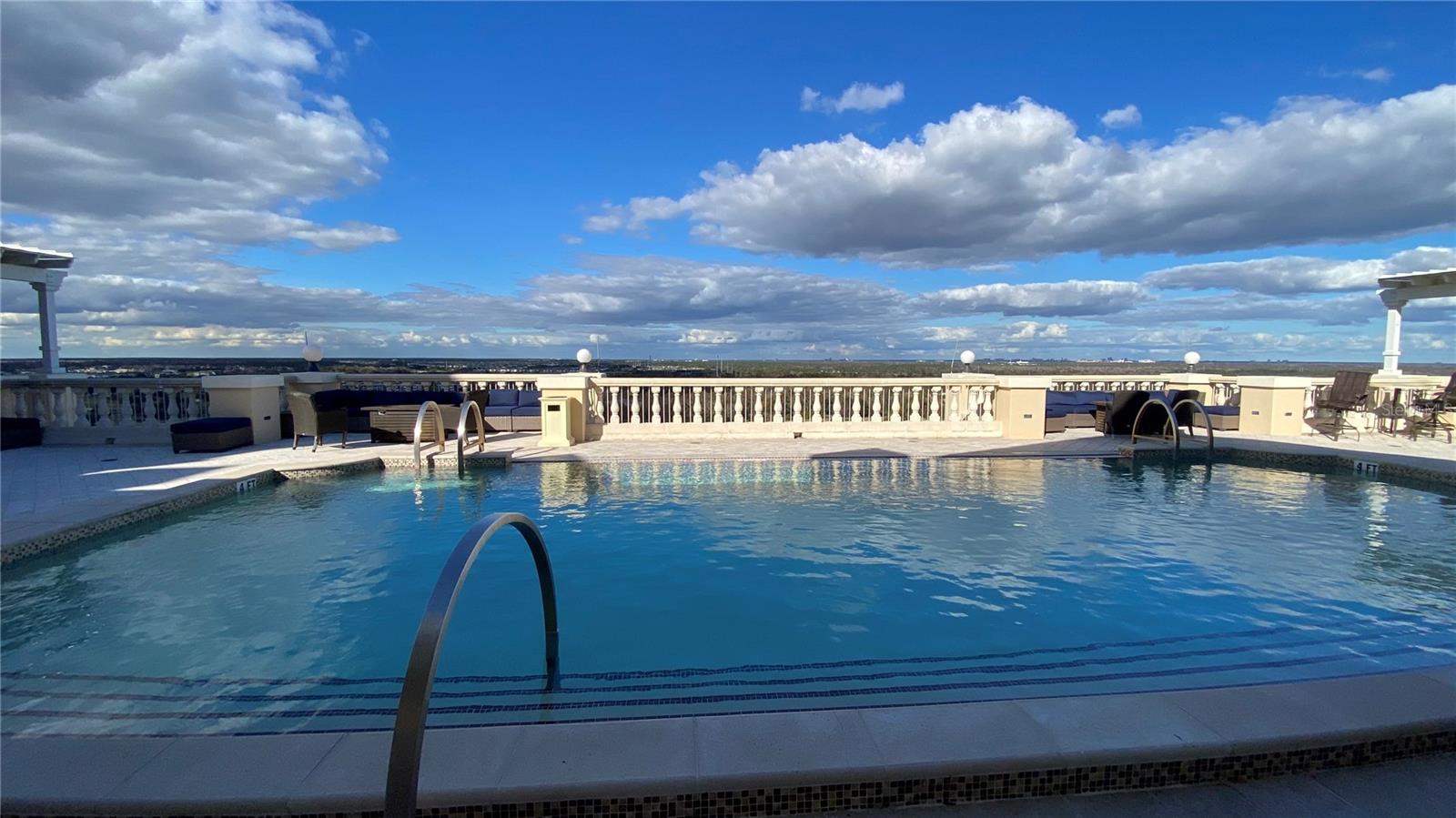 Image 23 of 33 For 1525 Fairview Circle