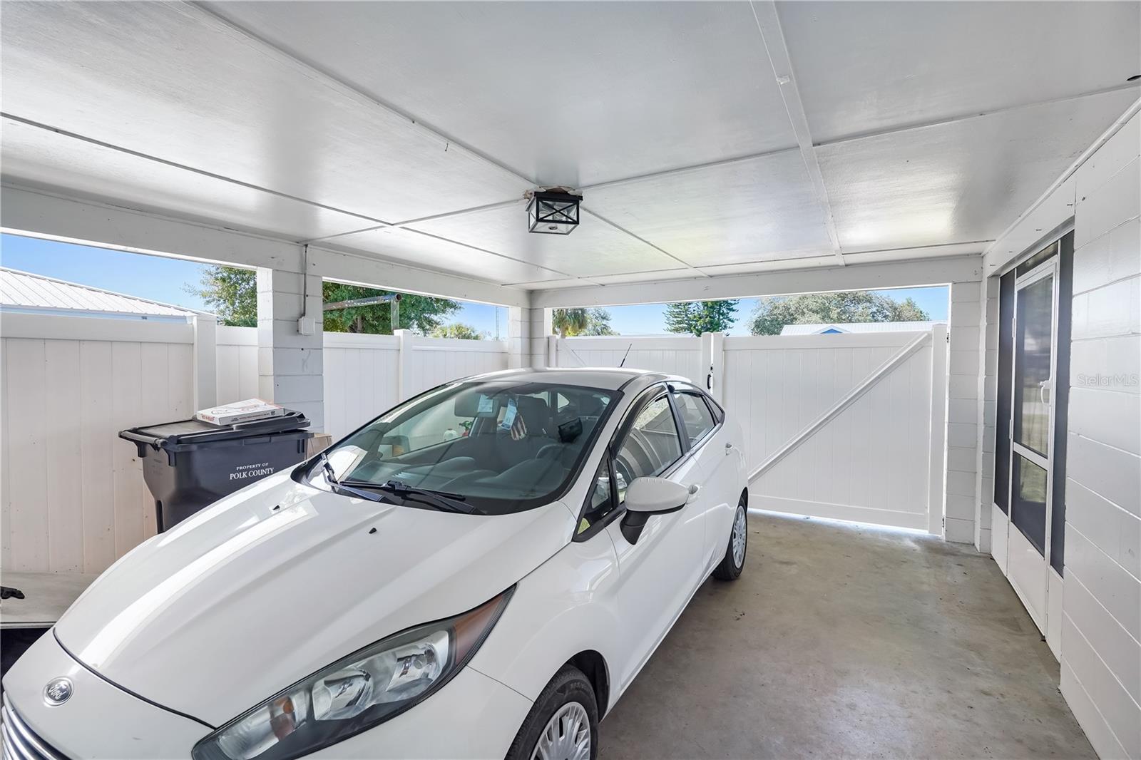 Image 6 of 17 For 4713 Avon Street