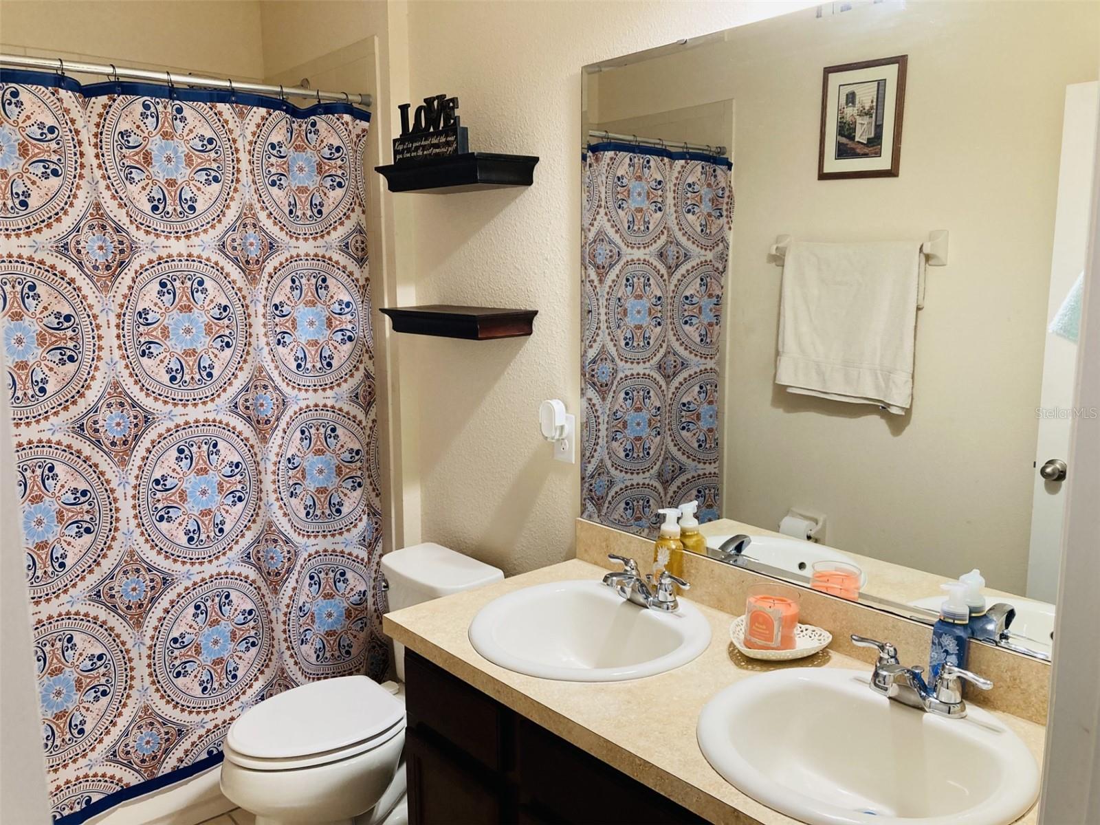 Image 15 of 21 For 222 Bella Way