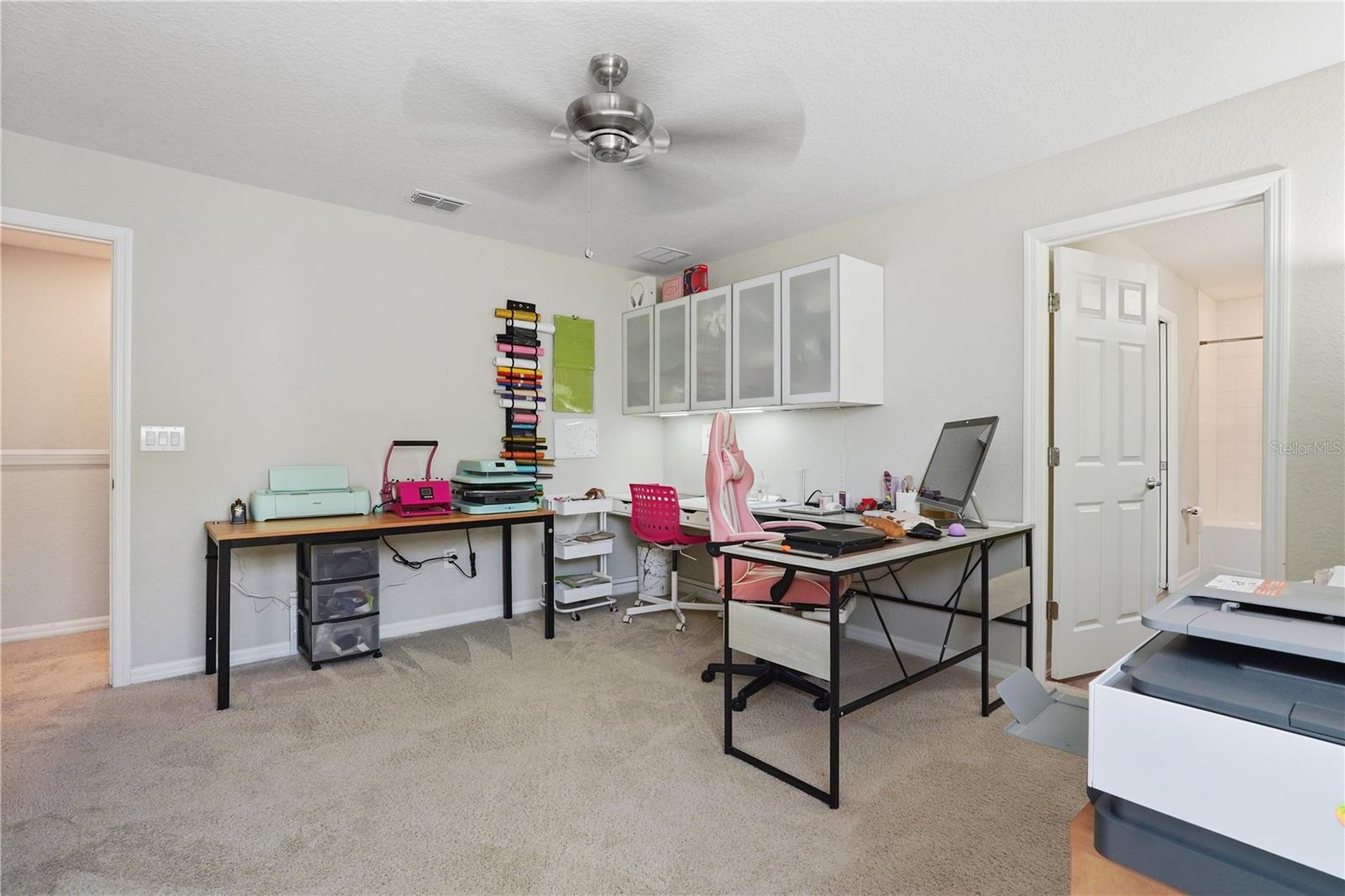 Image 13 of 27 For 3055 Fieldwood Cir St