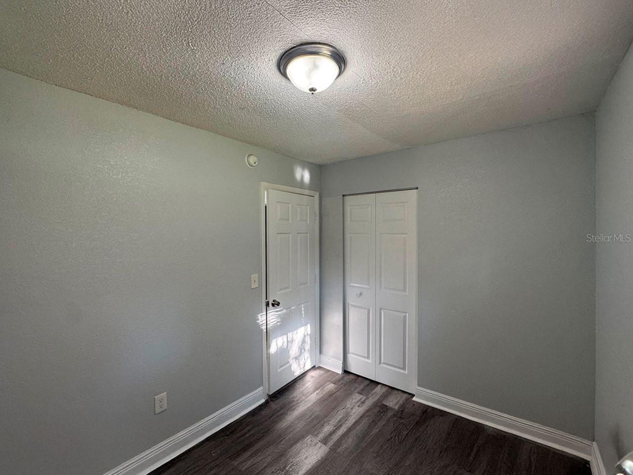 Image 12 of 13 For 302 Sherwood Drive