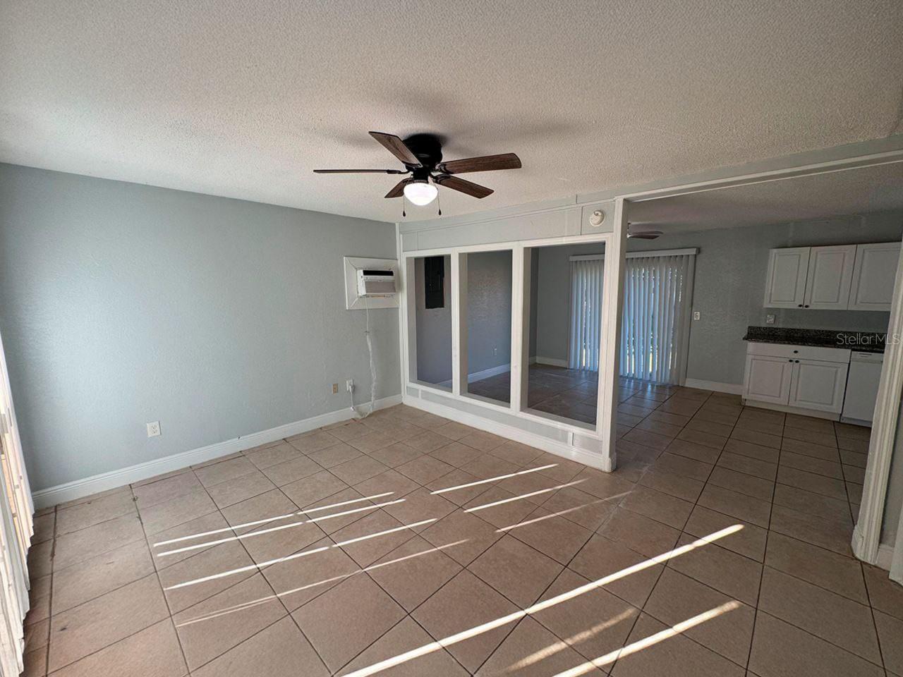 Image 4 of 13 For 302 Sherwood Drive