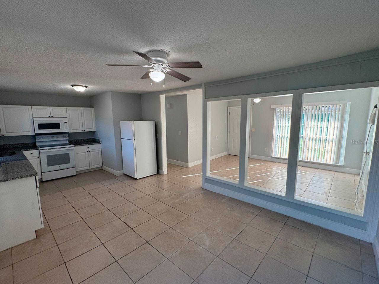 Image 5 of 13 For 302 Sherwood Drive