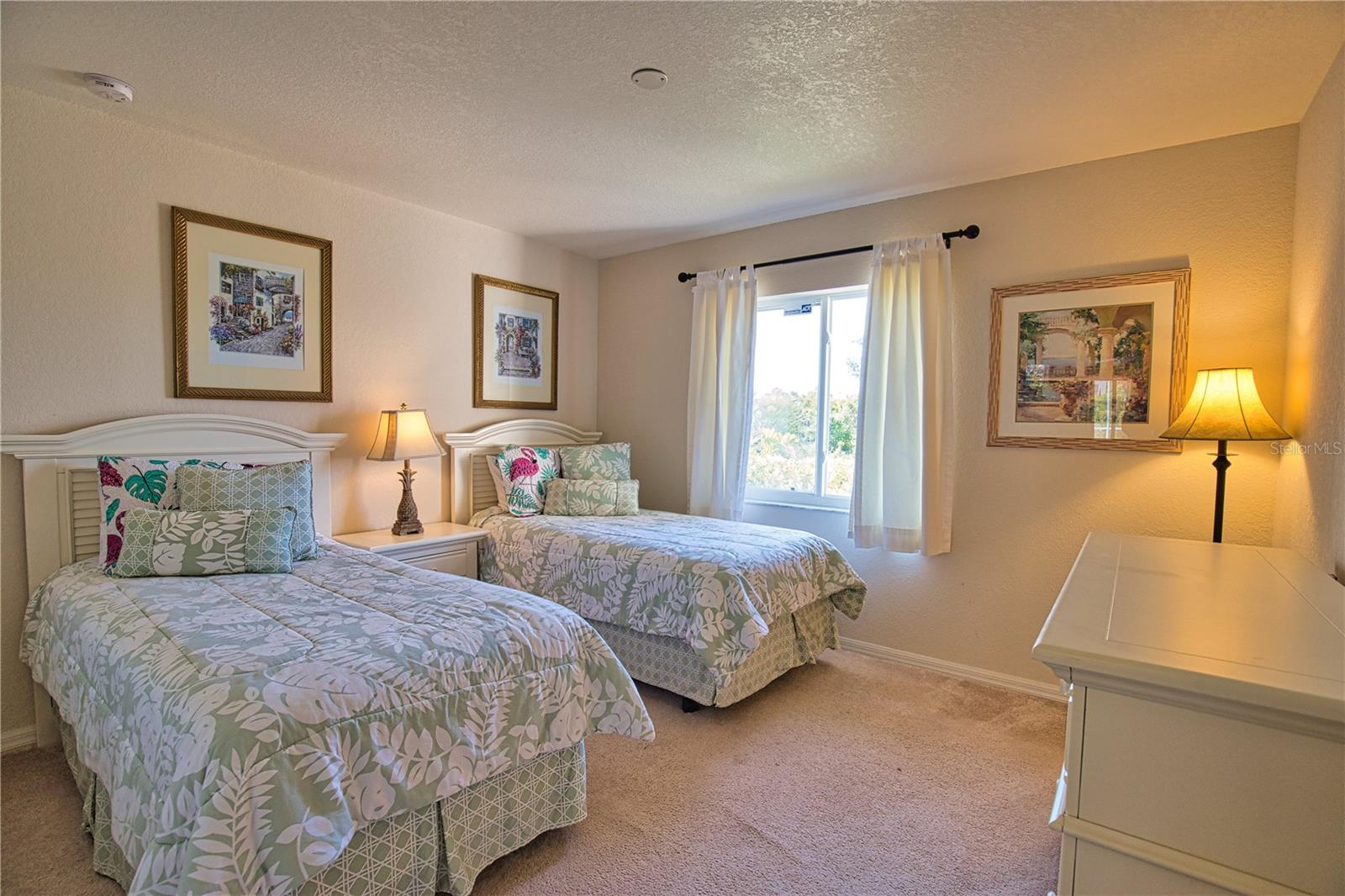 Image 17 of 28 For 116 Albatross Road