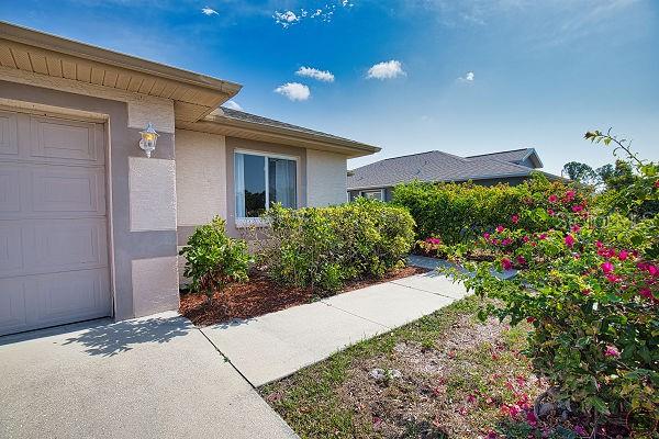 Image 2 of 28 For 116 Albatross Road