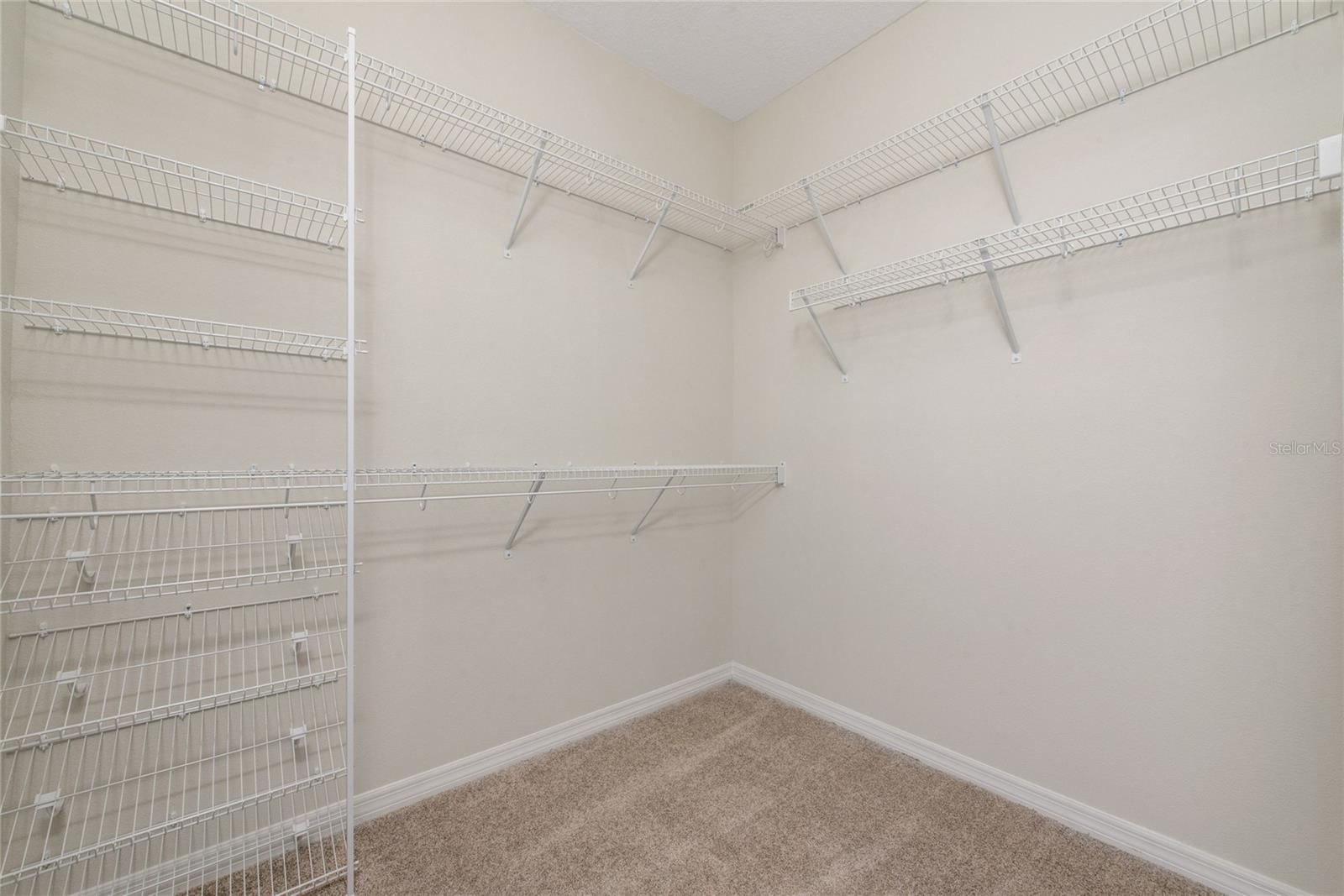 Image 25 of 38 For 15983 Grafton Way