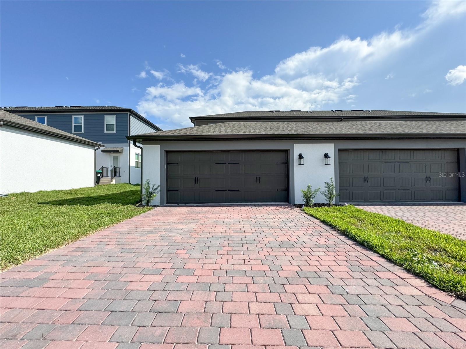 Image 37 of 38 For 15983 Grafton Way