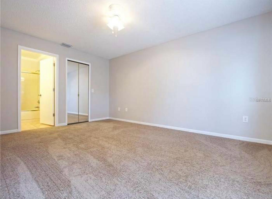 Image 10 of 23 For 3124 Semoran Boulevard 202