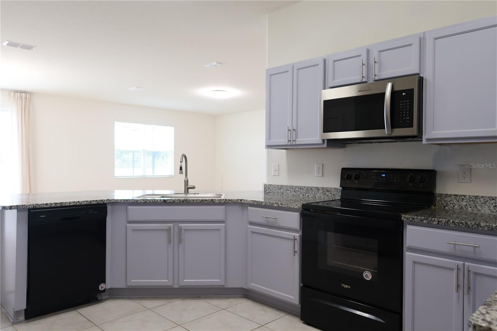 Image 12 of 30 For 2164 Carriage Pointe Loop