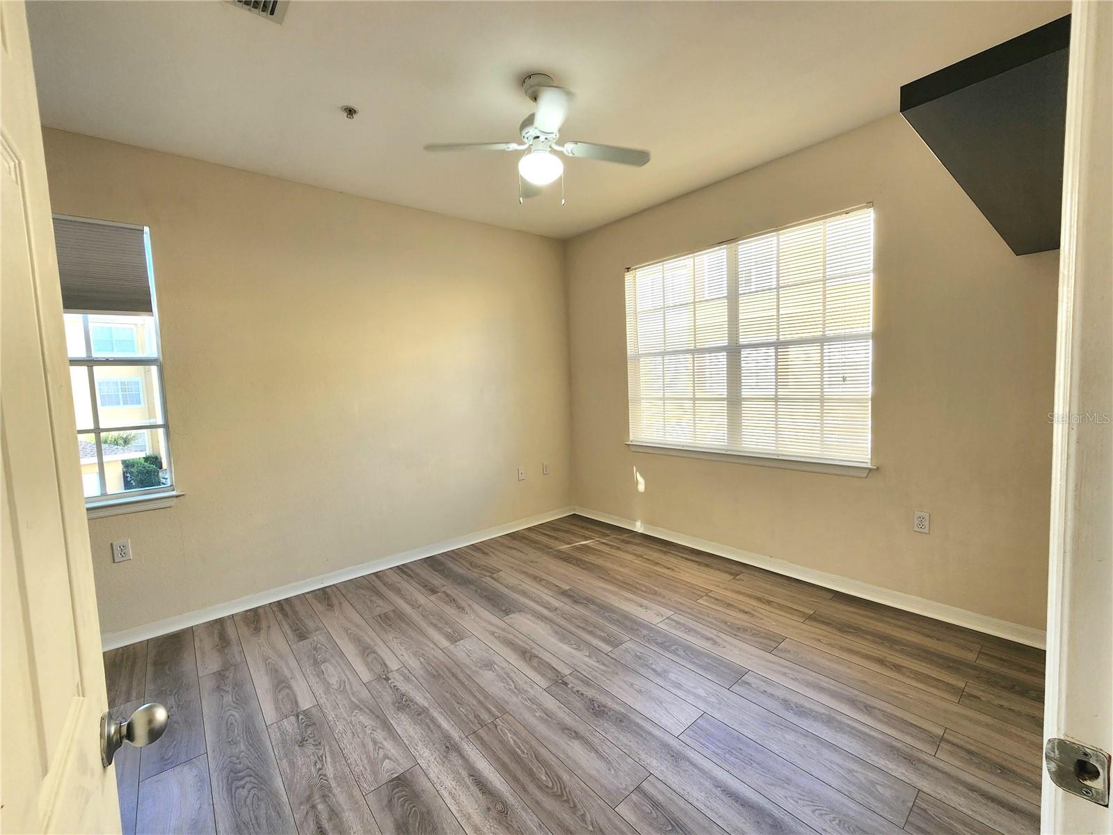 Image 15 of 28 For 8137 Claire Ann Drive 203