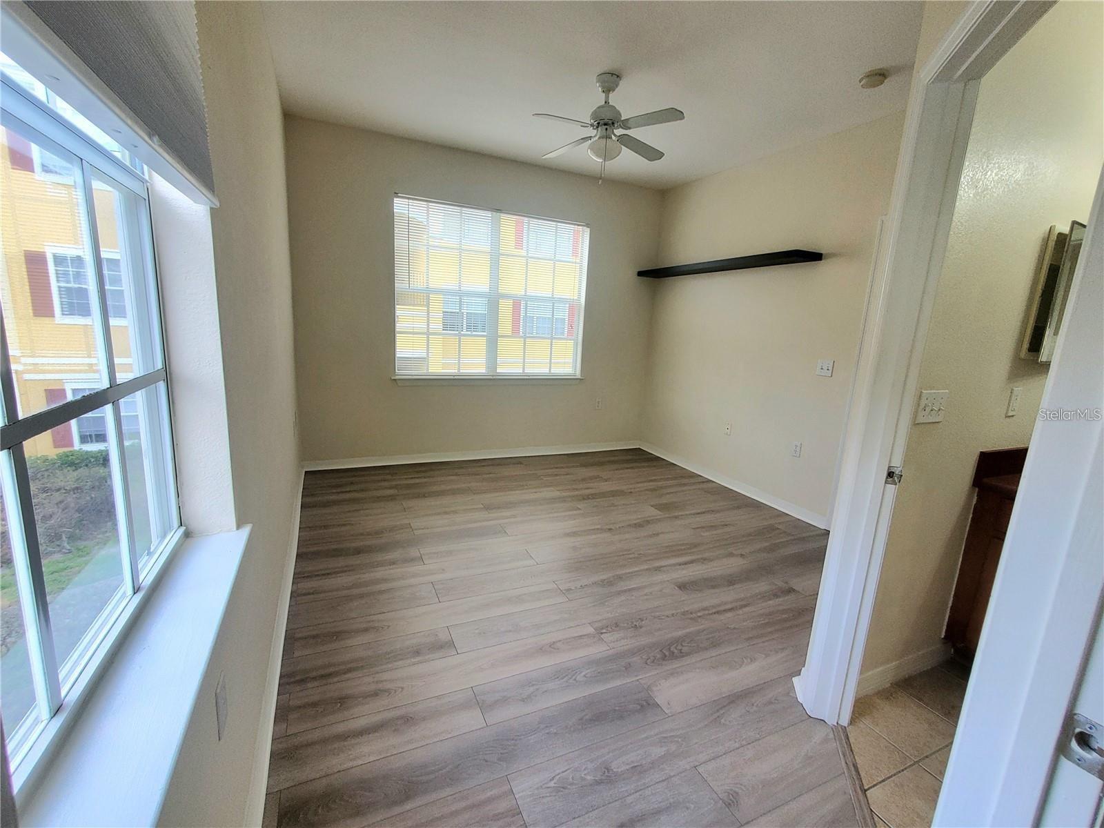 Image 6 of 14 For 8137 Claire Ann Drive 203