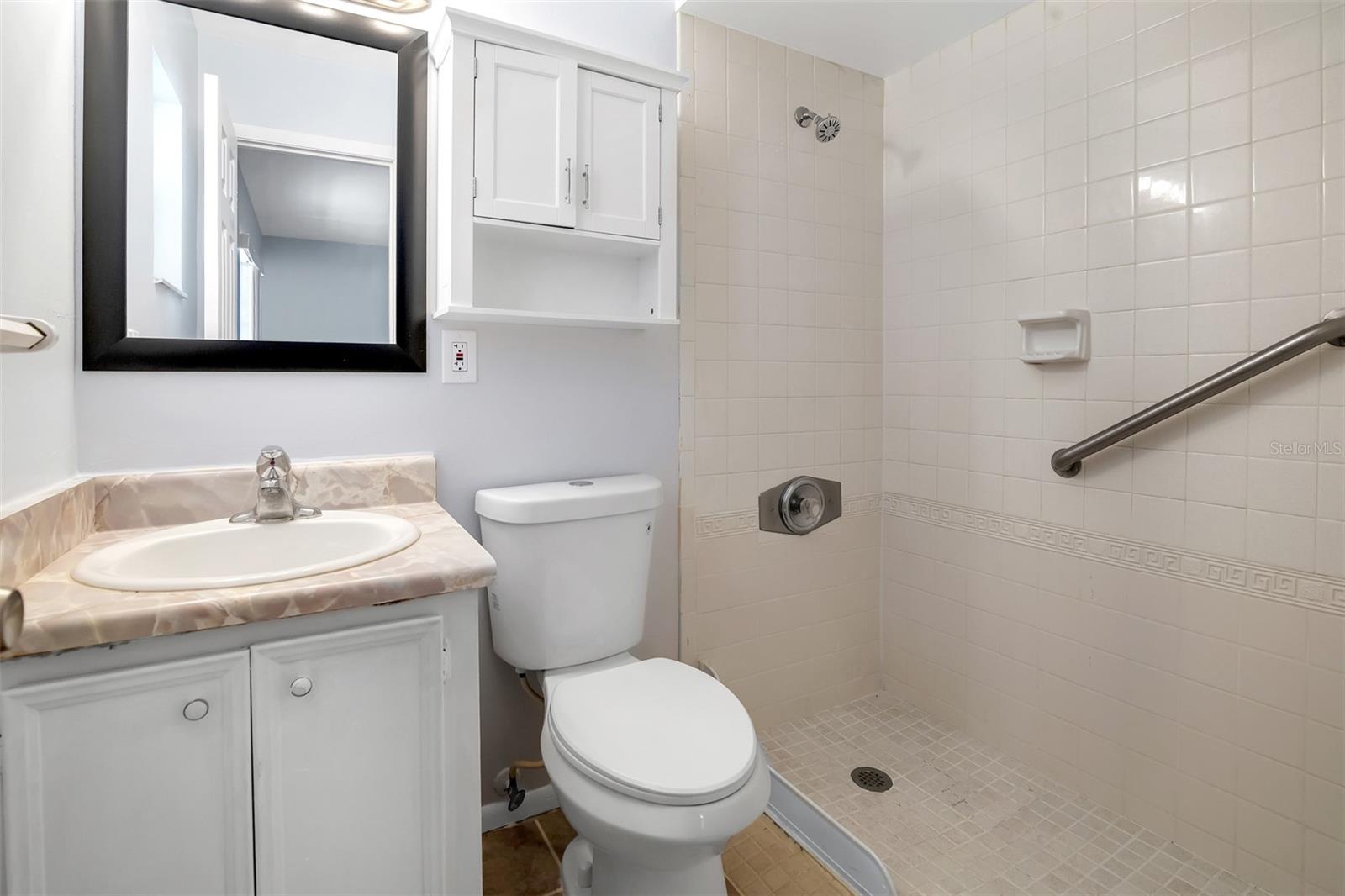 Image 16 of 34 For 38 Lake Villa Way