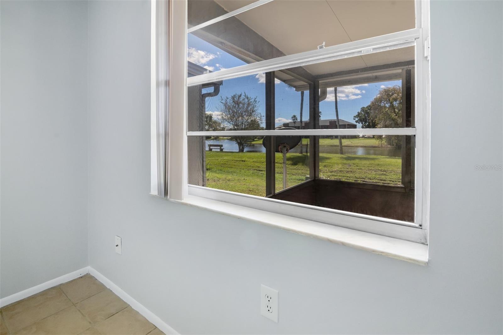 Image 17 of 34 For 38 Lake Villa Way