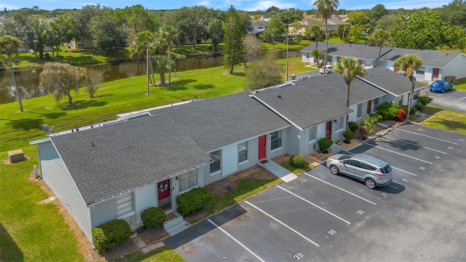 Image 26 of 34 For 38 Lake Villa Way