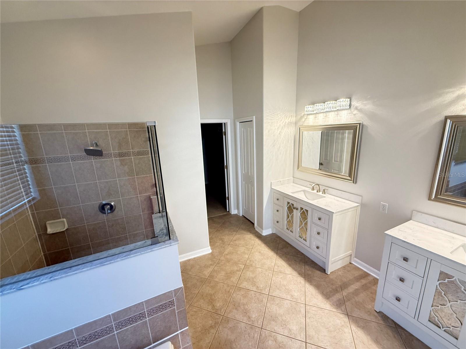Image 15 of 36 For 6817 Cromwell Garden Drive
