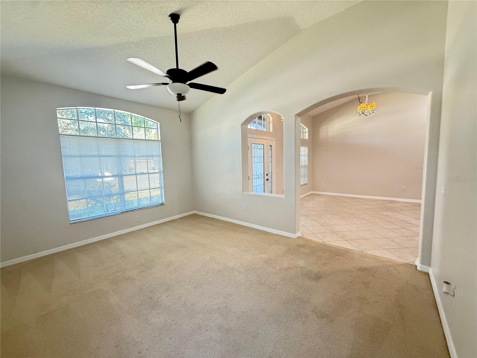 Image 7 of 36 For 6817 Cromwell Garden Drive