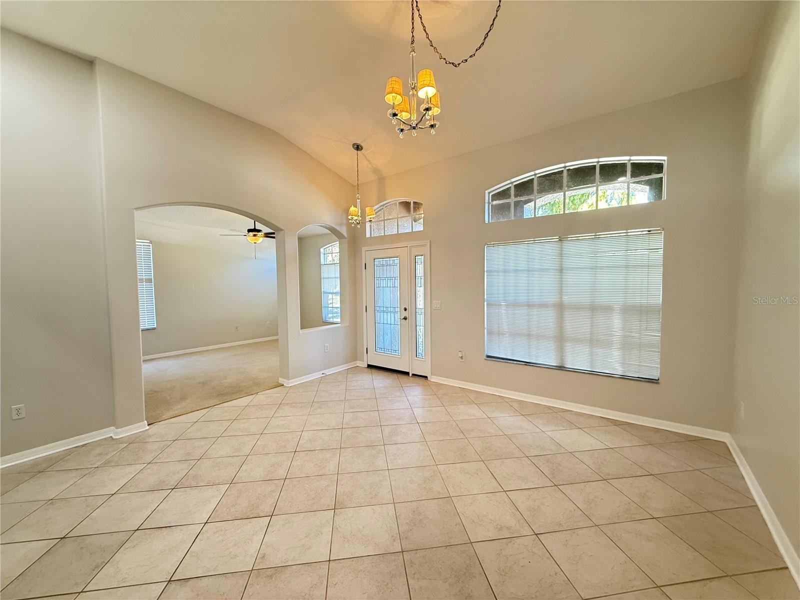 Image 8 of 36 For 6817 Cromwell Garden Drive