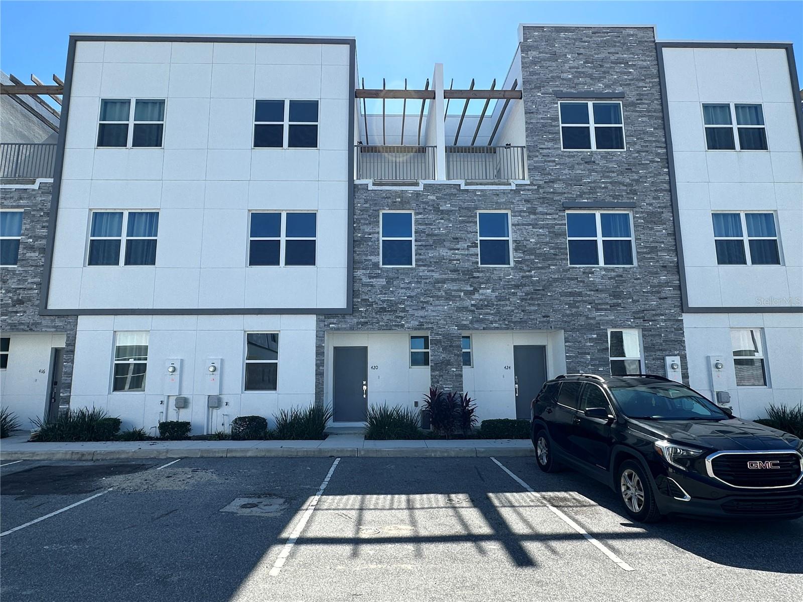 Image 2 of 57 For 420 Famagusta Drive