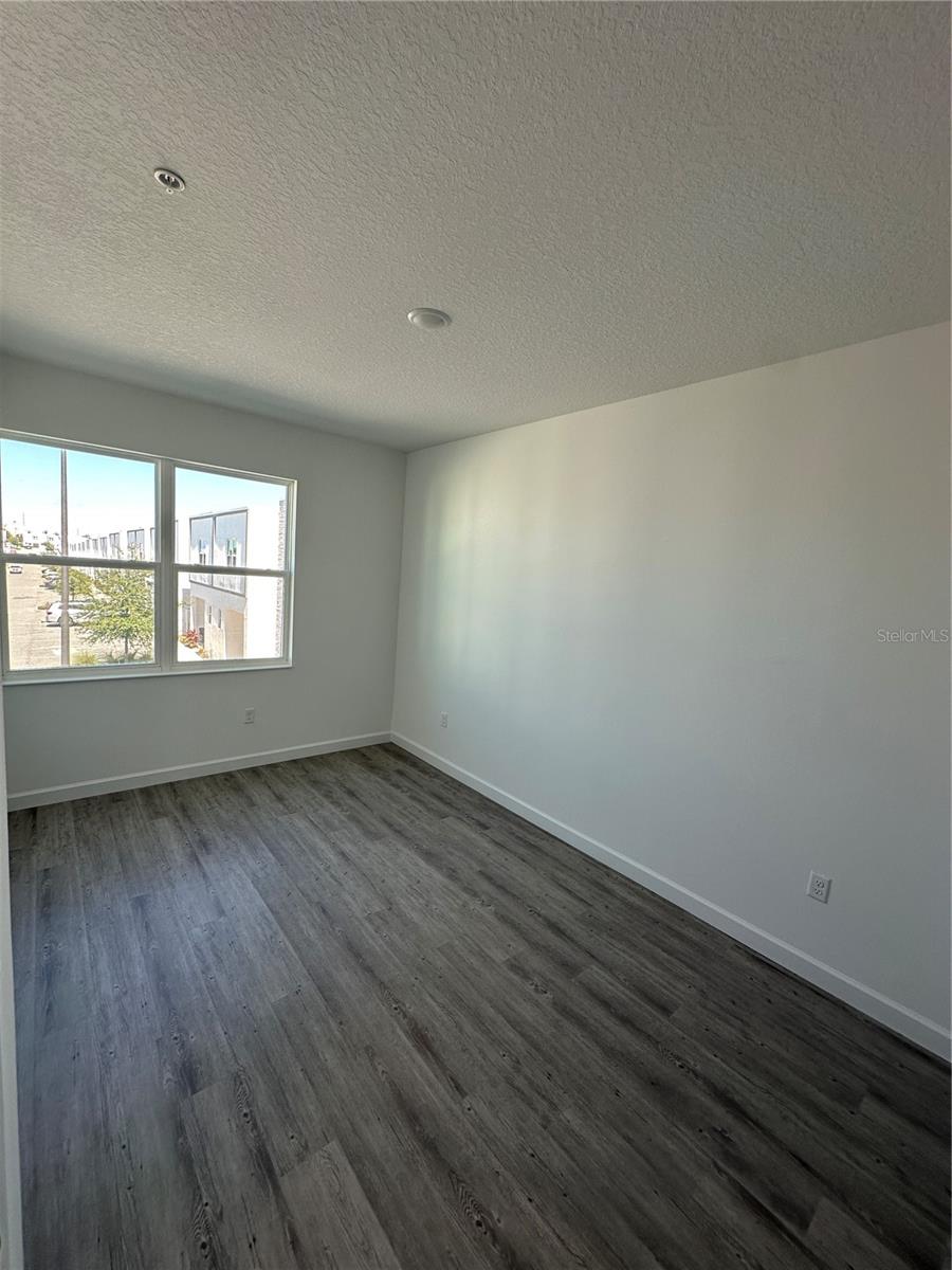 Image 21 of 57 For 420 Famagusta Drive