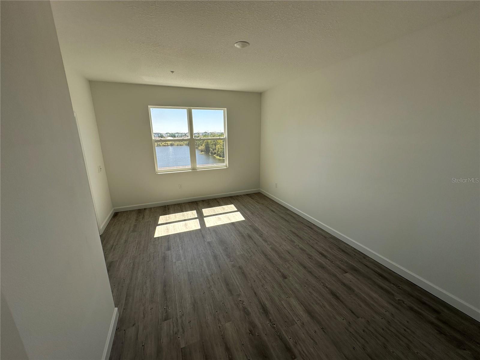 Image 23 of 57 For 420 Famagusta Drive