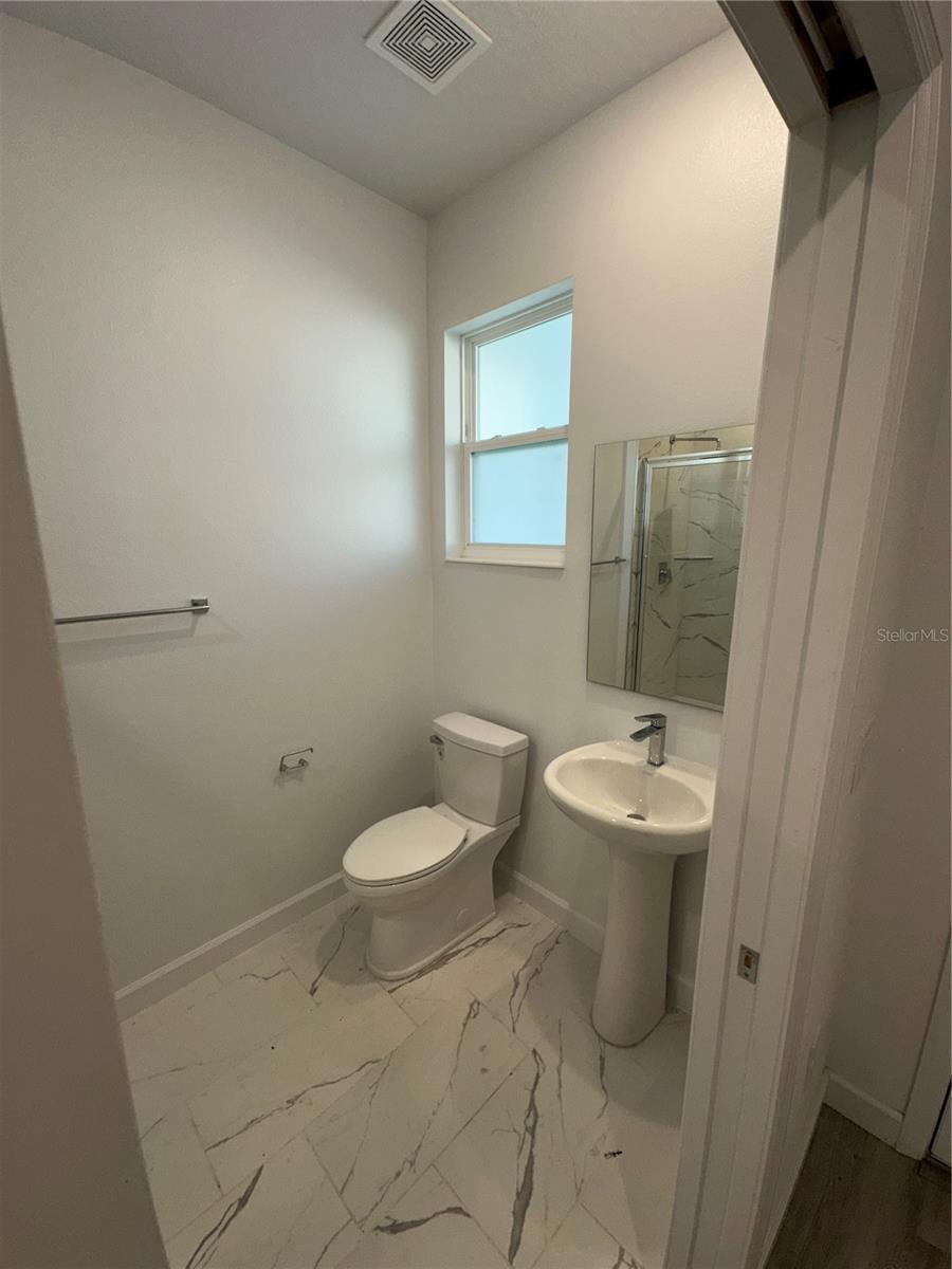 Image 4 of 57 For 420 Famagusta Drive