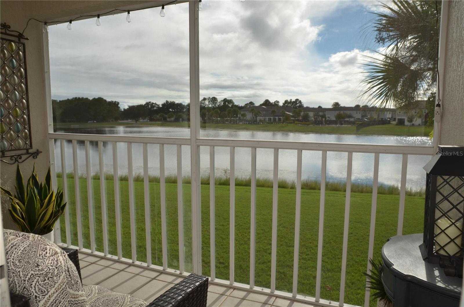 Image 17 of 25 For 13852 Timberbrooke Drive 202