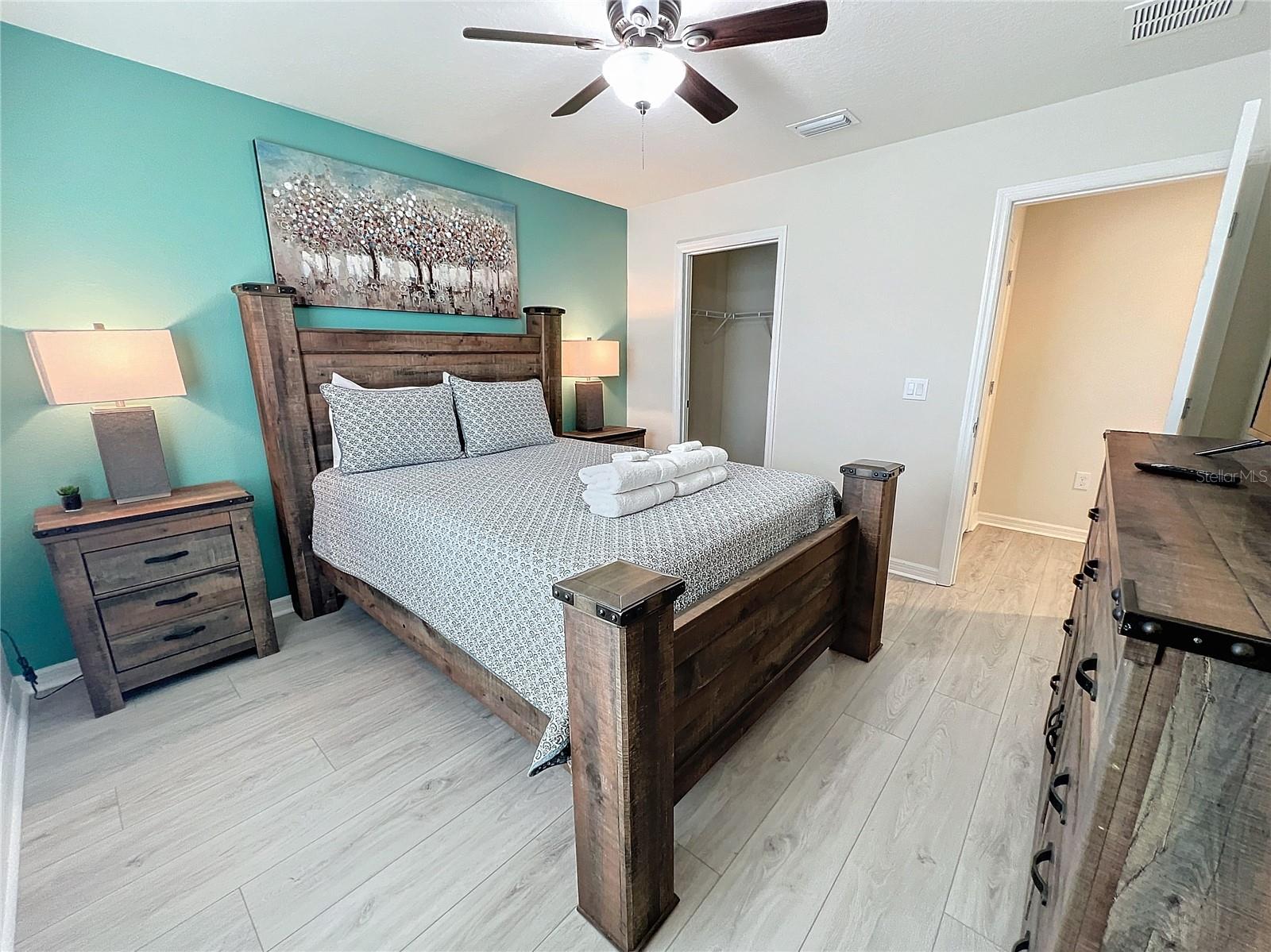 Image 34 of 56 For 8936 Prague Way