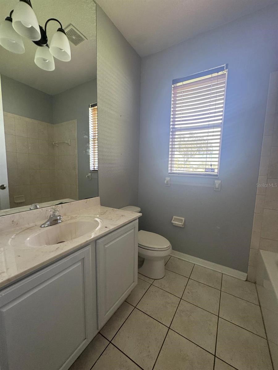 Image 10 of 17 For 20438 Maxim Parkway