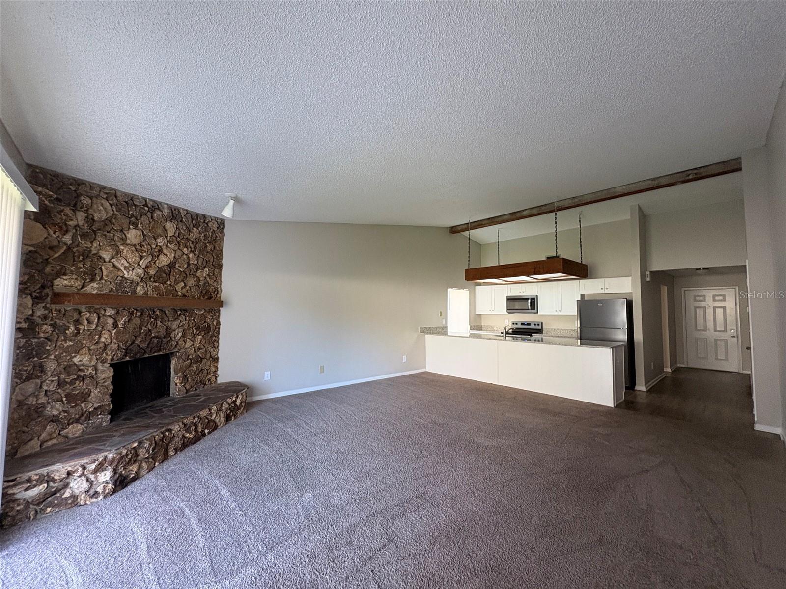 Image 3 of 14 For 190 Kuzmany Road