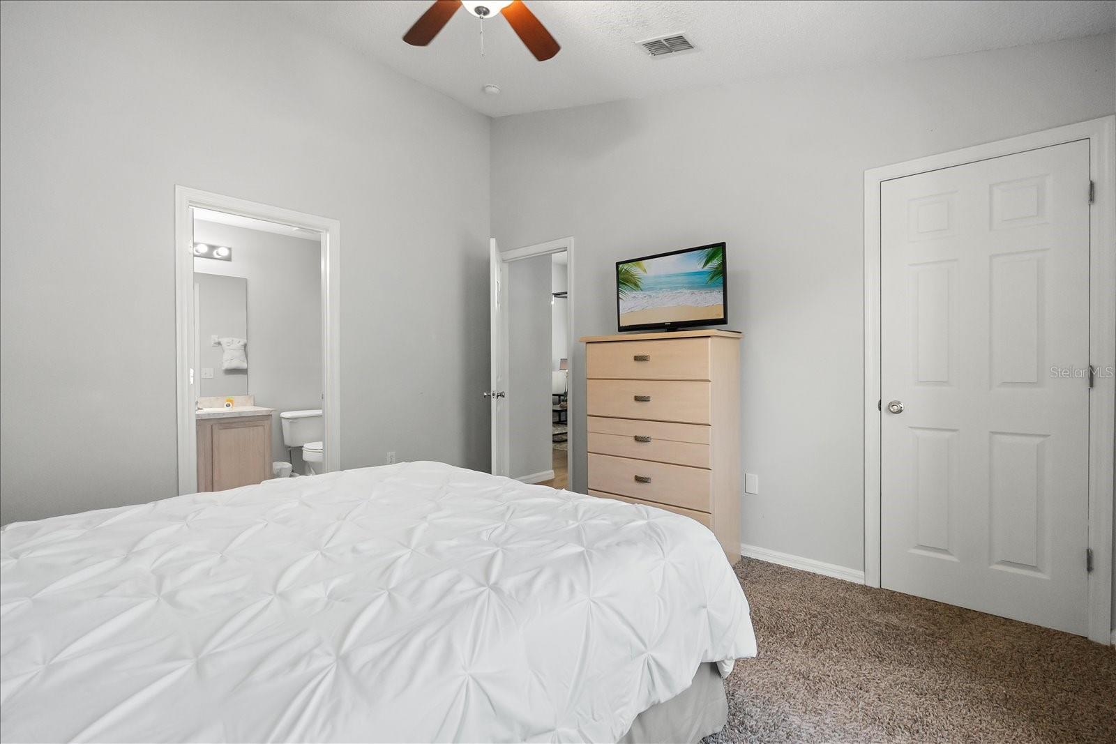 Image 7 of 34 For 316 Tivoli Circle