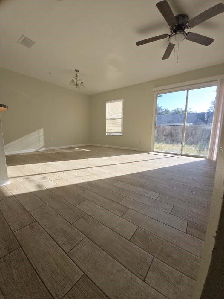 Image 12 of 14 For 1305 Fettler Way