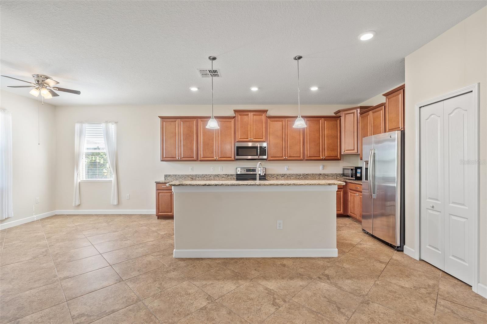 Image 11 of 35 For 3667 Plymouth Drive