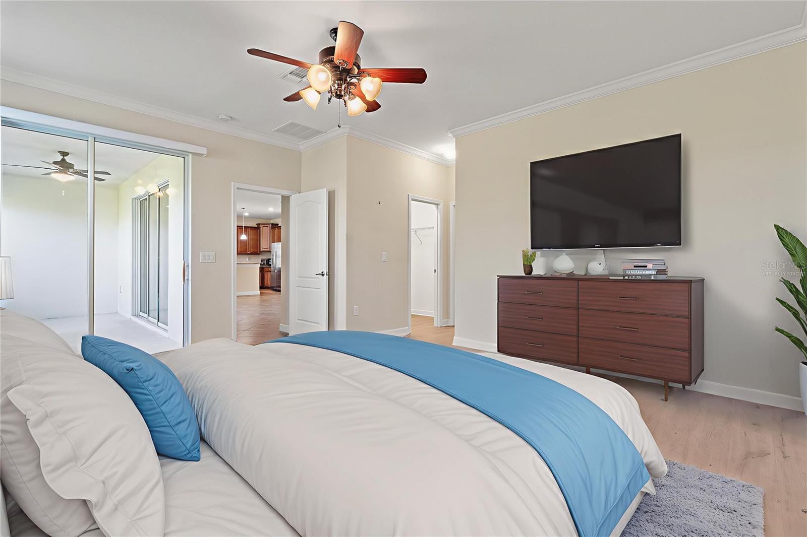 Image 12 of 35 For 3667 Plymouth Drive