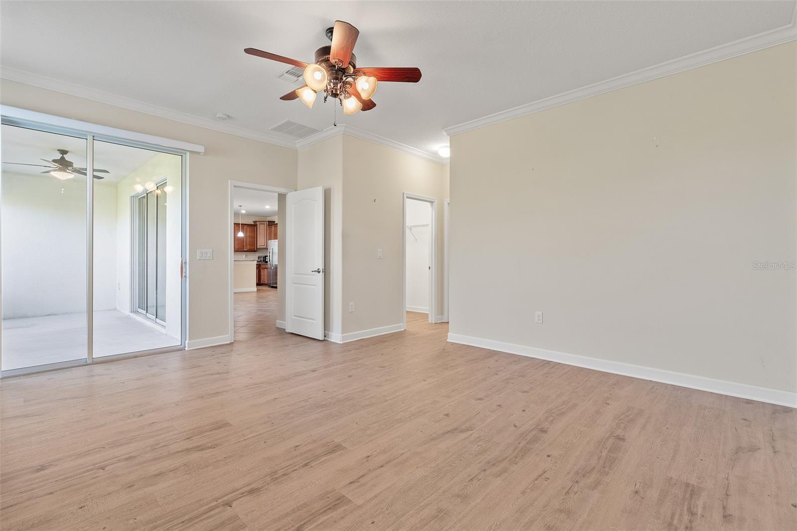 Image 13 of 35 For 3667 Plymouth Drive