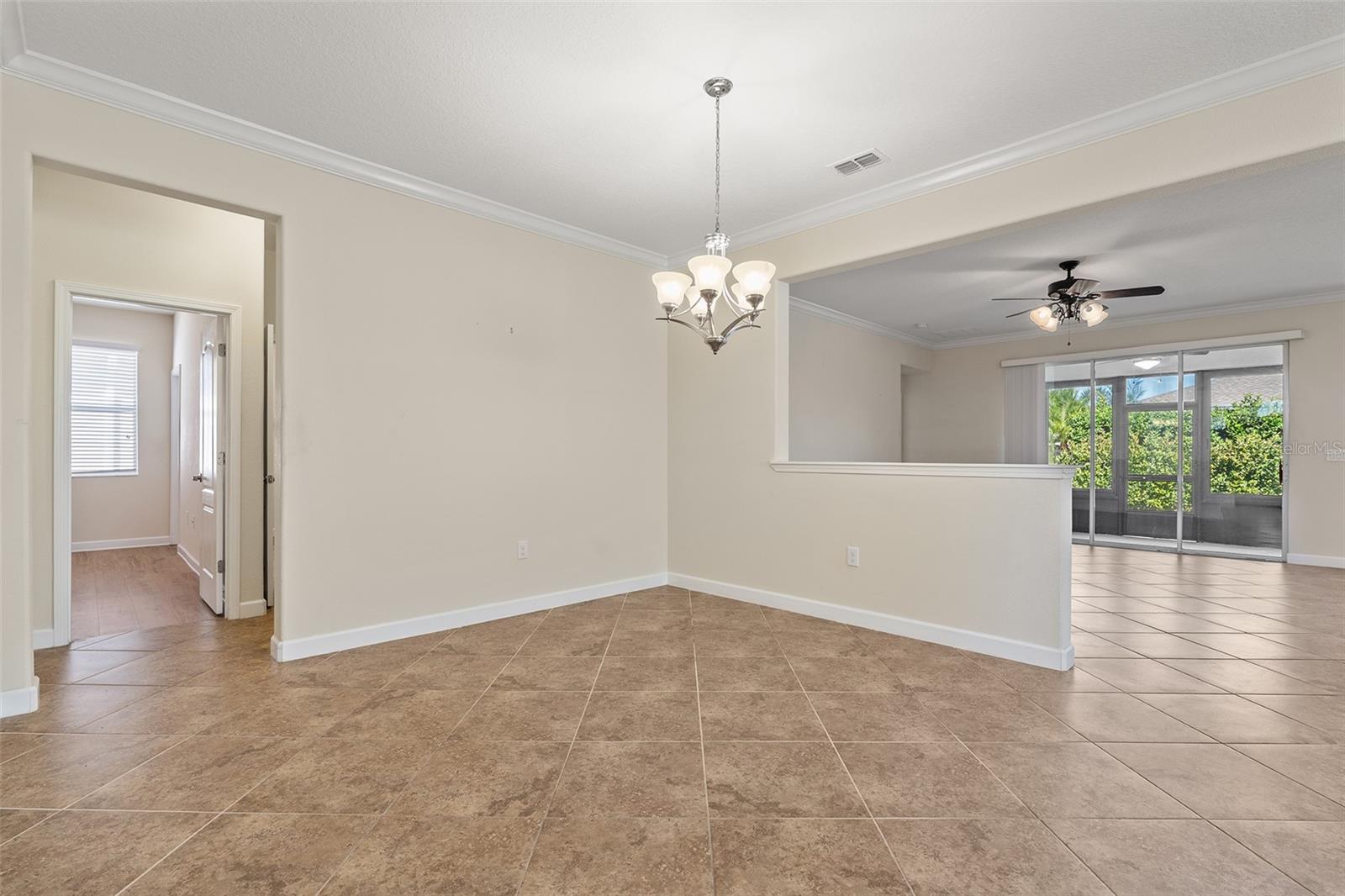 Image 19 of 35 For 3667 Plymouth Drive