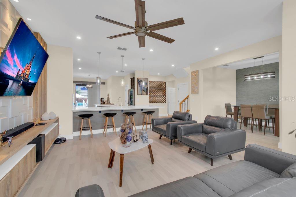 Image 10 of 47 For 11959 Globe Street